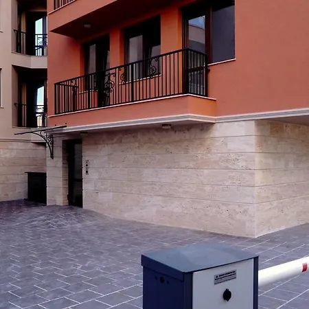 Holiday - Apartment *